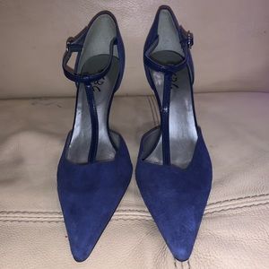 BCBG Paris Blue Suede T-Strap Pumps, size 6.5